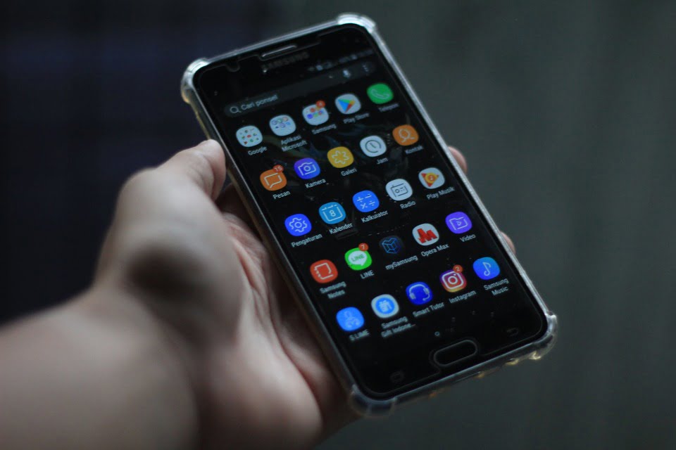 VK станет основным разработчиком российского магазина мобильных приложений